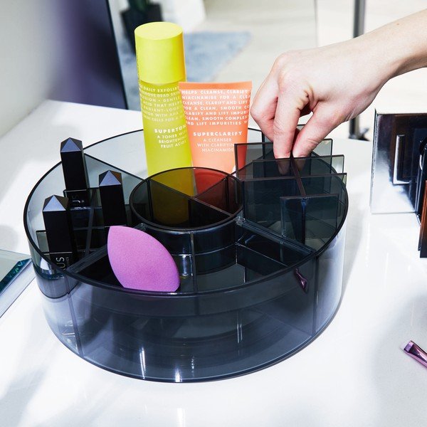 Matinis juodas vonios kambario kosmetikos organizatorius, pagamintas iš perdirbto plastiko Cosmetic Carousel - iDesign-image-1