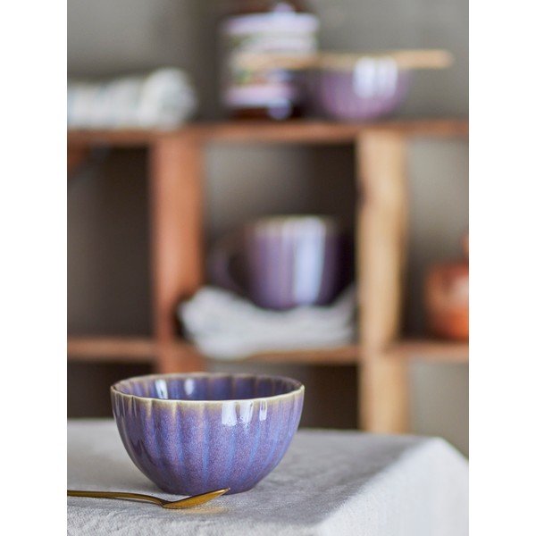 Tamsiai violetinės spalvos iš akmens masės mažas dubuo 400 ml Latina – Bloomingville-image-1