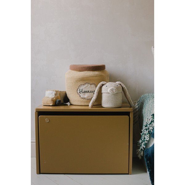 Iš tekstilės vaikiškas krepšys kreminės spalvos ø 15x15 cm Mini Rita the Rabbit – Lorena Canals-image-2