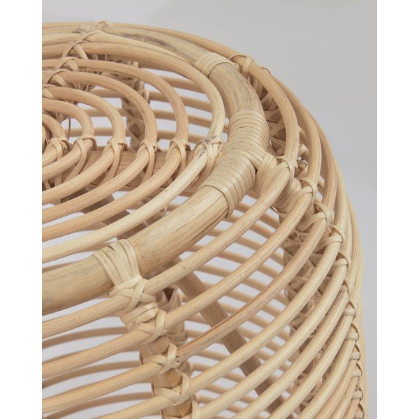Iš rotango apvalios formos šoninis stalas ø 45 cm Kohana – Kave Home-image-3