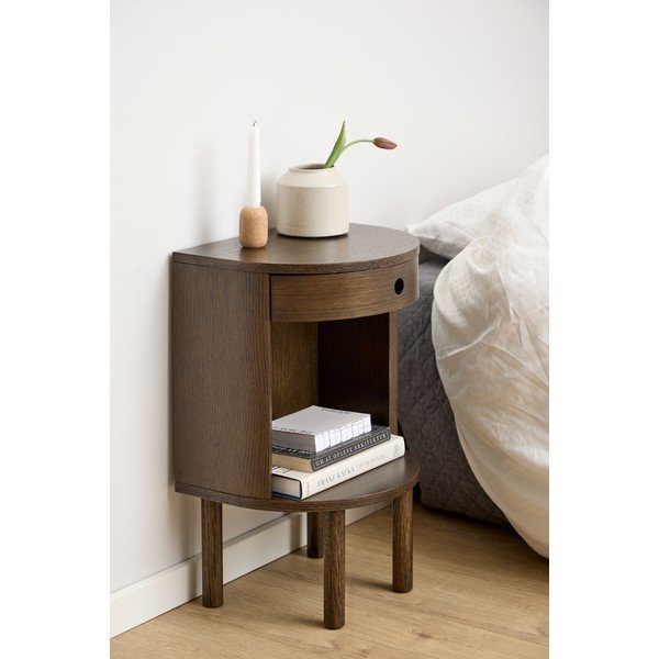 Tamsios natūralios spalvos naktinis staliukas iš ąžuolo Paron – Actona-image-1
