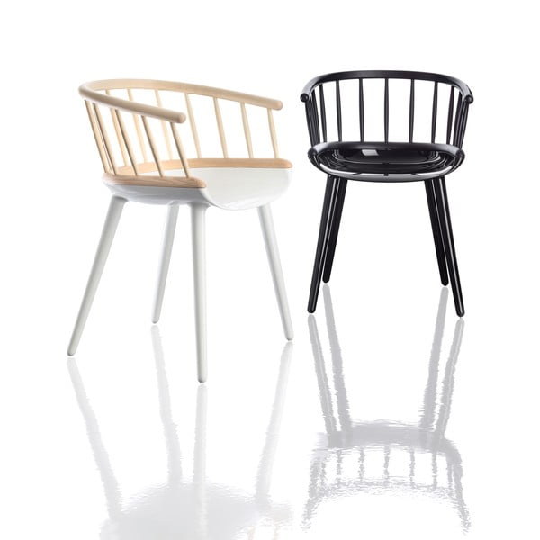 Rudos ir baltos spalvos valgomojo kėdė su uosio medienos atlošu Magis Cyborg-image-1