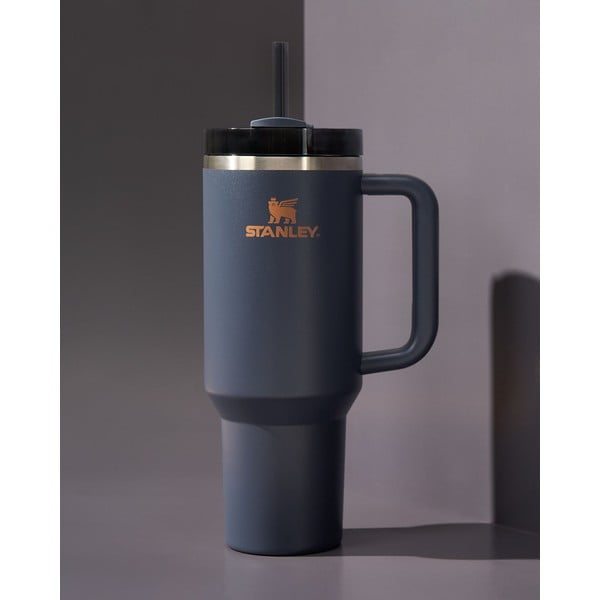 Tamsiai mėlynos spalvos iš nerūdijančio plieno su šiaudeliu termosas 1,18 l Quencher H2.0 FlowState Tumbler Twilight – Stanley-image-4