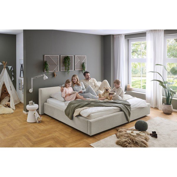 Smėlio spalvos dvigulė lova audiniu dengta su sandėliavimo vieta su lovos grotelėmis 200x240 cm Cube – Meise Möbel-image-1