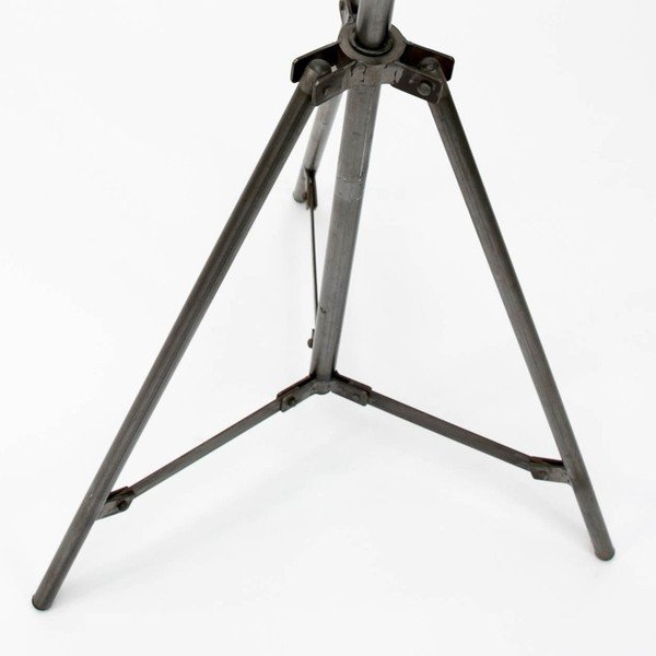 Laisvai pastatomas šviestuvas LABEL51 Factory-image-4