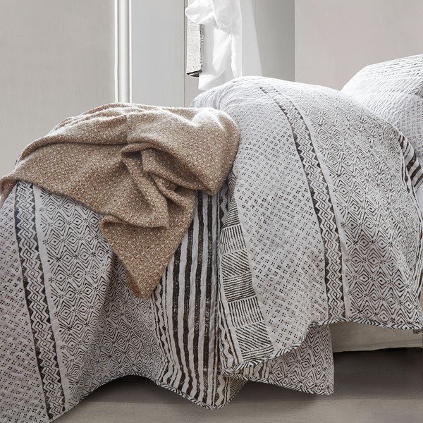 Mikropluošto lovatiesė su dviem užvalkalais Sleeptime Elegant Stripe, 250 x 260 cm-image-2