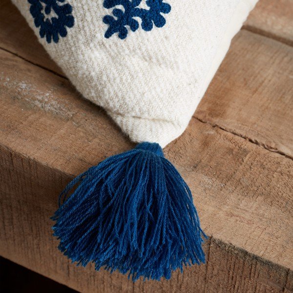 Dekoratyvinė pagalvėlė 40x60 cm Raya Tassel – Pineapple Elephant-image-3