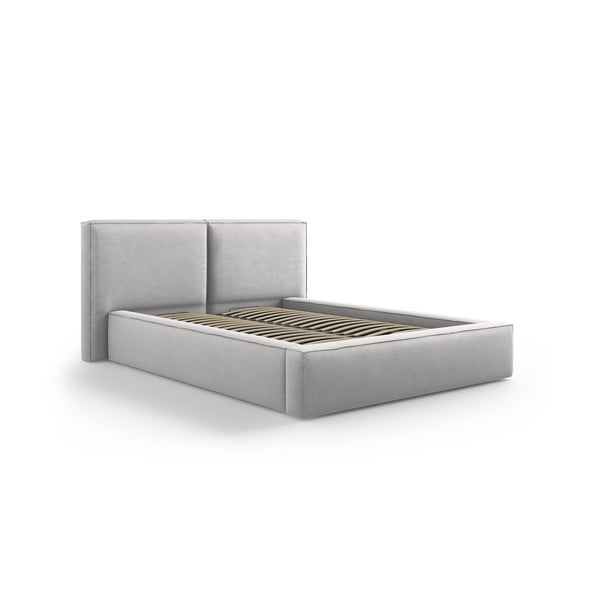 Dvigulė lova šviesiai pilkos spalvos audiniu dengta su sandėliavimo vieta su lovos grotelėmis 140x200 cm Arendal – Cosmopolitan Design