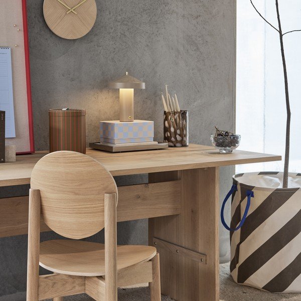 Iš metalo dekoratyvinis padėklas 24,5x31,5 cm Bakku – OYOY Living Design-image-1