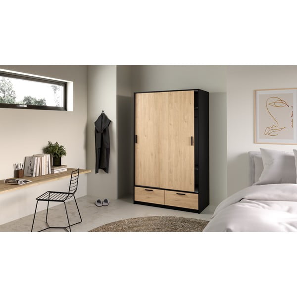 Drabužių spinta juodos spalvos/natūralios spalvos iš ąžuolo su stumdomomis durimis 121x200 cm Line – Tvilum-image-1