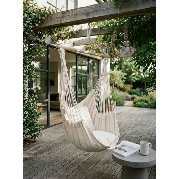 Paminkštinto audinio sodo pakabinamas krėslas kreminės spalvos Tobago – Garden Pleasure-image-1