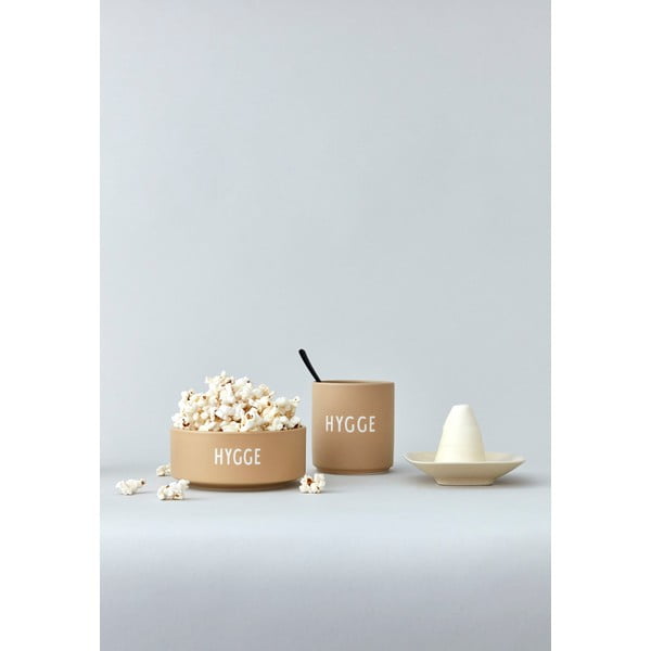 Iš porceliano  puodelis smėlio spalvos 300 ml Hygge – Design Letters-image-1