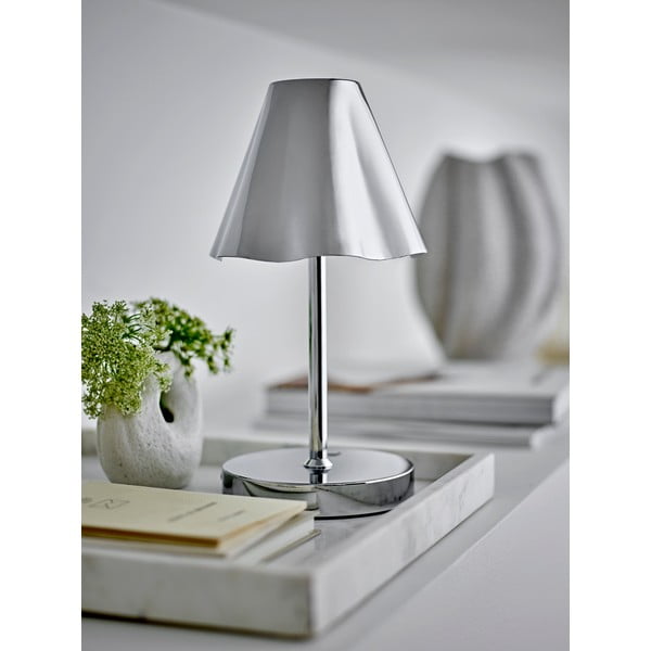 Sidabrinės spalvos stalinis šviestuvas LED (aukštis 28 cm) su metaliniu gaubtu Lianna – Bloomingville-image-1