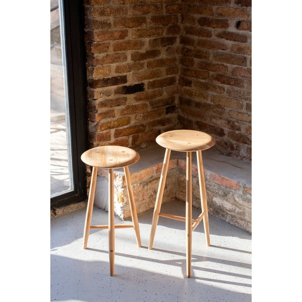 Natūralios spalvos iš ąžuolo masyvo baro taburetė (sėdynės aukštis 65 cm) Blanc – Gazzda-image-1
