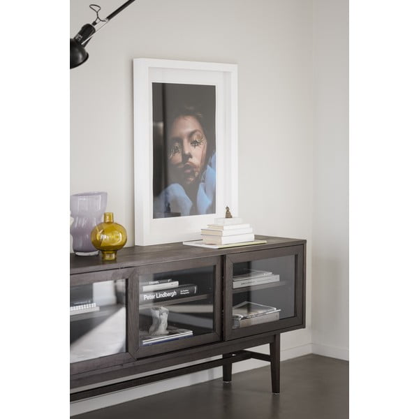 Vitrina rudos spalvos iš ąžuolo su stumdomomis durimis 170x75 cm Hazelton – Rowico-image-3