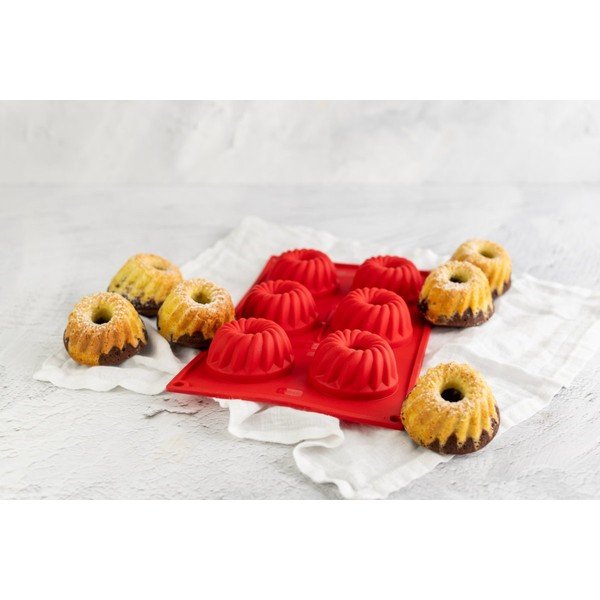 Raudona silikoninė forma 6 mini pyragams Dr. Oetker Flexxibel Love-image-1