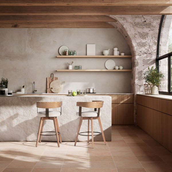 Kreminės spalvos/natūralios spalvos iš audinio baro taburėtės su porankiais 2 vnt. Ilia – MOME-image-1