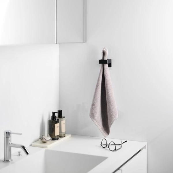 Iš plastiko daugiafunkcinis laikiklis juodos spalvos Film Hook – YAMAZAKI-image-2