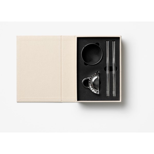 Smėlio spalvos valgymo lazdelių rinkinys iš nerūdijančio plieno 4 žmonėms The Essentials - Dumpling Tools – Printworks-image-2