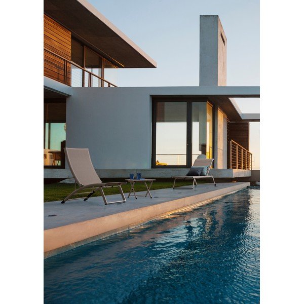 Iš aliuminio sodo kavos staliukas 43x44 cm Taylor – Bizzotto-image-1