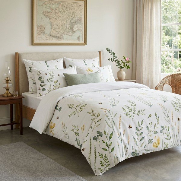 Baltos spalvos dvigulė patalynė 200x200 cm Gardenia – Mijolnir-image-1