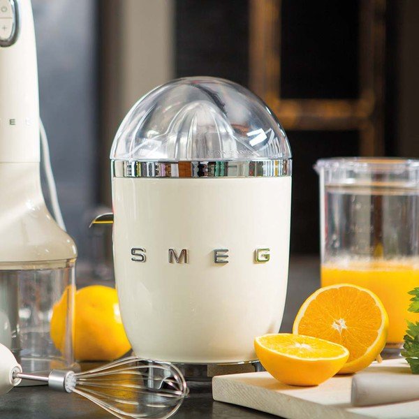 Kreminės spalvos elektrinė sulčiaspaudė 50's Retro Style – SMEG-image-1