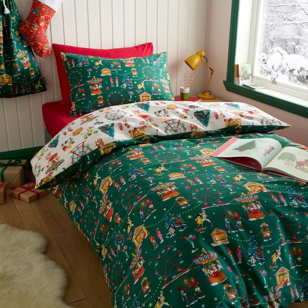 Žalios spalvos iš medvilnės dvigulė vaikiška patalynė 200x200 cm Christmas Fairground – Belle & Boo-image-1