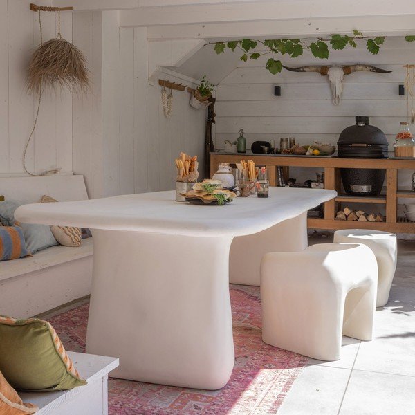 Dramblio kaulo spalvos plastikinė sodo kėdė Nivo – WOOOD-image-1