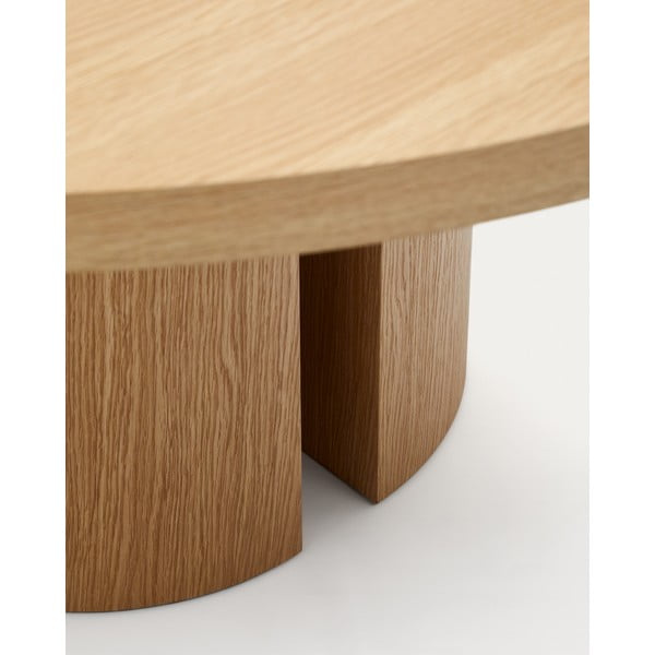 Apvalios formos valgomojo stalas iš ąžuolo ø 150 cm Nealy – Kave Home-image-1