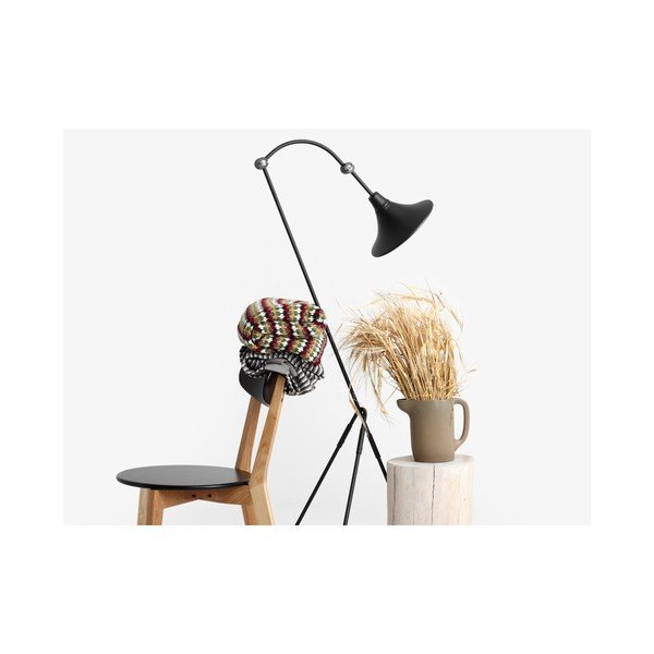 Juoda grindų lempa Custom Form Miller-image-2
