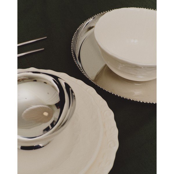 Skirta serviravimui sidabrinės spalvos iš nerūdijančio plieno maži dubenys 2 vnt. Nirela – Kave Home-image-2