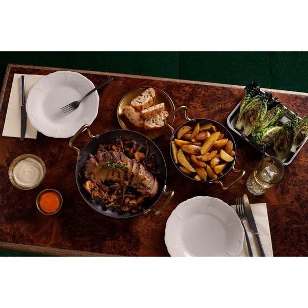 Sidabrinės spalvos skirta serviravimui iš metalo lėkštė ø 24 cm Serve – BonBistro-image-2