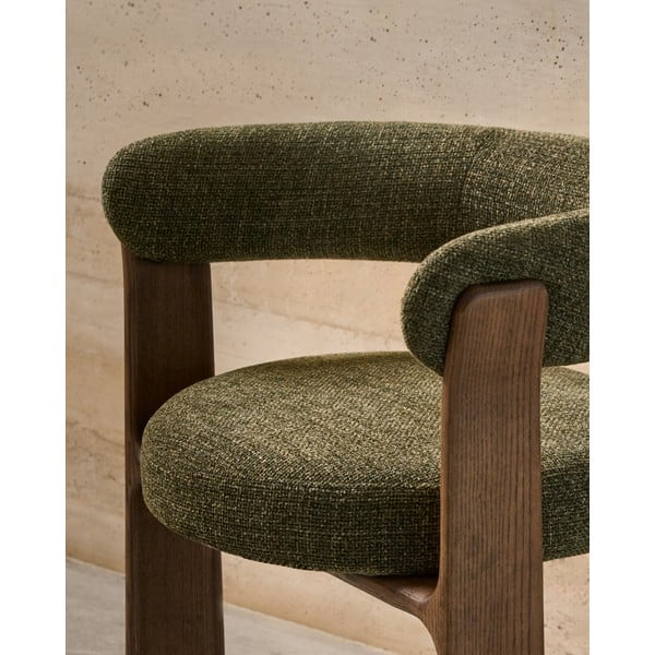 Khaki spalvos/rudos spalvos iš uosio masyvo valgomojo kėdė su porankiais Granite – Kave Home-image-2