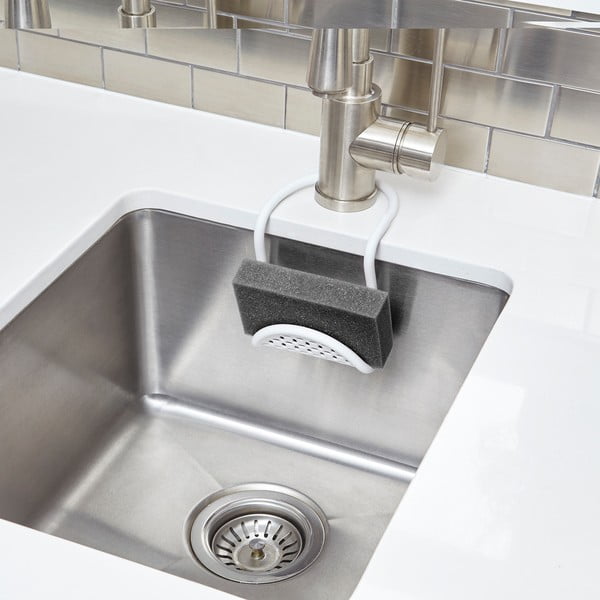 Pakabinamas kempinės laikiklis iš plastiko Sling – Umbra-image-3