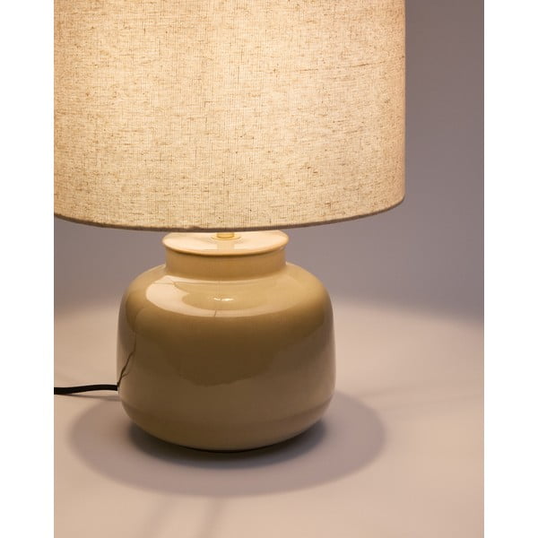 Smėlio spalvos iš keramikos stalinis šviestuvas (aukštis 40 cm) su tekstiliniu gaubtu Tay – Kave Home-image-2