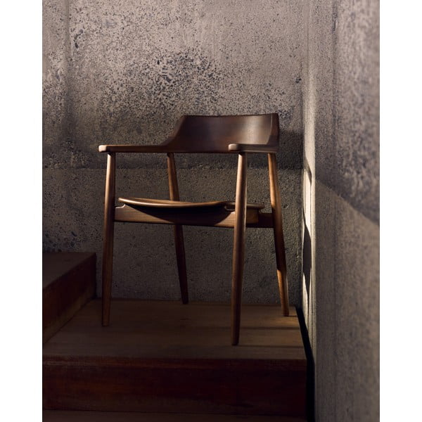 Rudos spalvos iš ąžuolo masyvo valgomojo kėdė Fondes – Kave Home-image-1