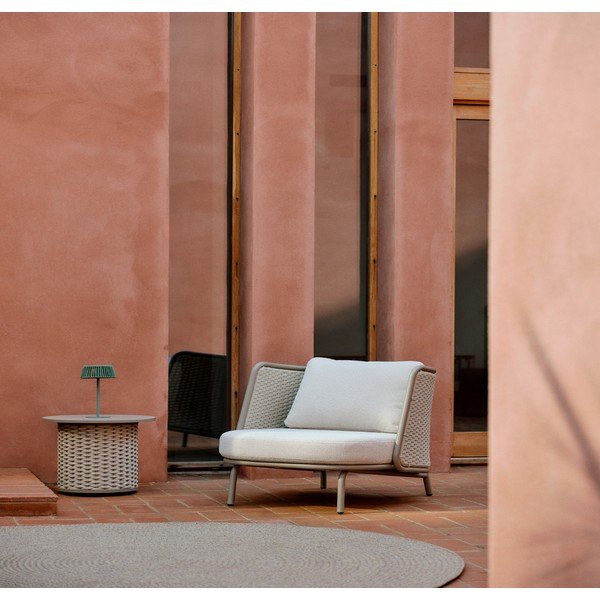 Kreminės spalvos/taupe spalvos paminkštinto audinio sodo krėslas Sedalis – Kave Home-image-1