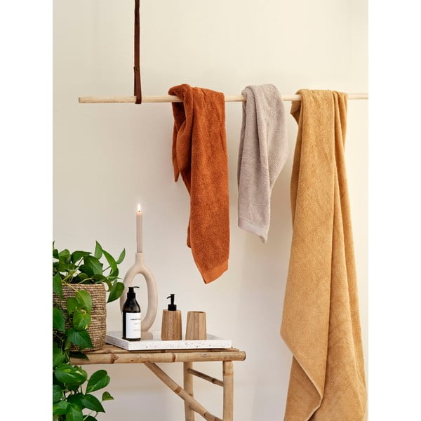 Oranžinis organinės medvilnės rankšluostis 140x70 cm Original Organic - Bahne & CO-image-1