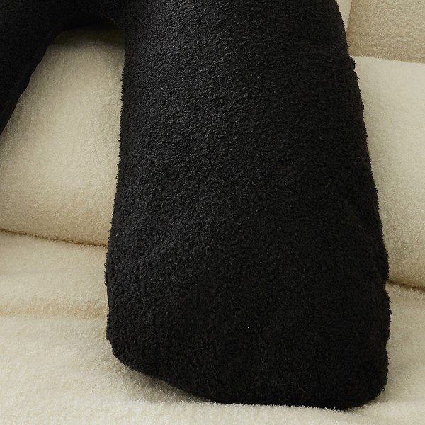 Pagalvė 80x23 cm Soft Boucle – Catherine Lansfield-image-2
