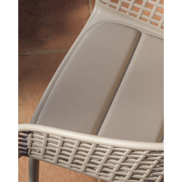Smėlio spalvos sodo kėdės paminkštinimas 43x45 cm Sindera – Kave Home-image-1