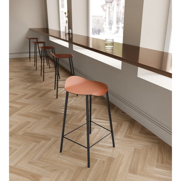 Konjako rudos spalvos iš odos baro taburetė Flamingo Bull – LIND DNA-image-1