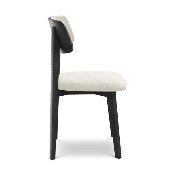 Kreminės spalvos iš medienos masyvo valgomojo kėdė Niu – Makamii-image-2