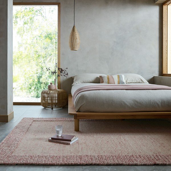 Rankų darbo šviesiai rožinės spalvos iš vilnos mišinio kilimas 160x230 cm Rue – Flair Rugs-image-1
