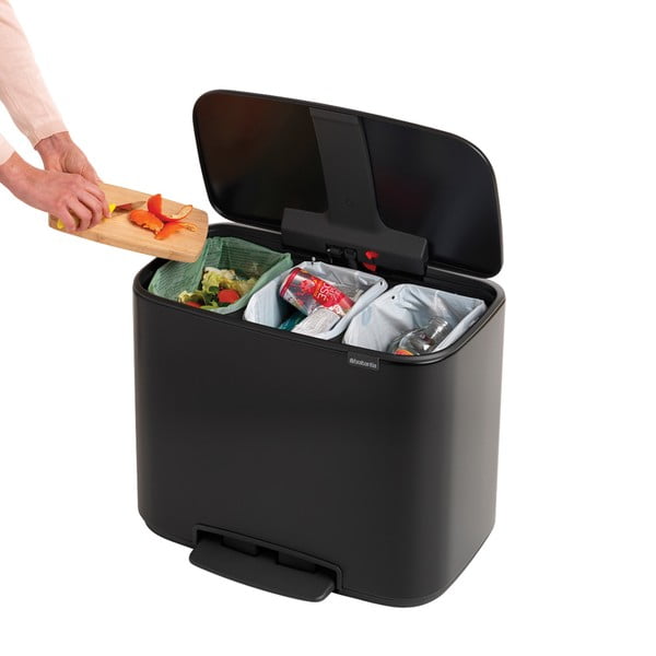 Iš plieno šiukšliadėžė matinės juodos spalvos rūšiavimui/su pedalu 33 l Bo – Brabantia-image-1