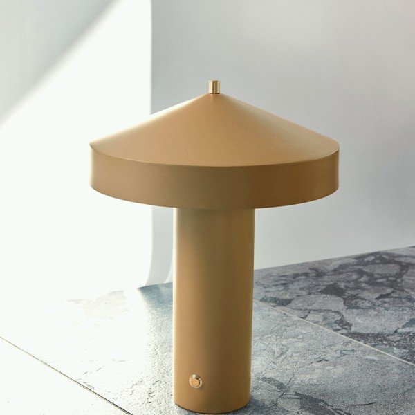 Ochros spalvos iš metalo stalinis šviestuvas (aukštis 41 cm) Hatto – OYOY Living Design-image-1
