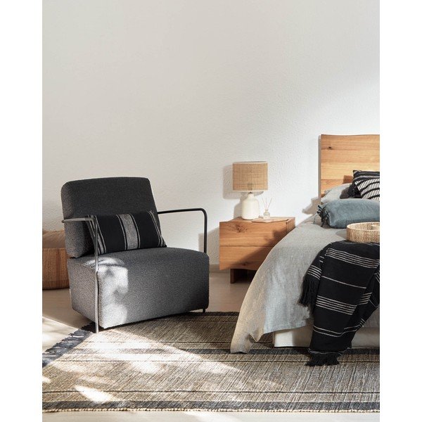 Juodas fotelis Gamer - Kave Home-image-1