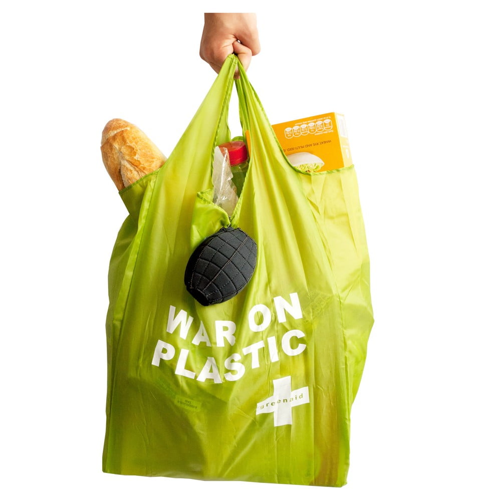 Suck JK karas dėl plastikinio pirkinių maišelio