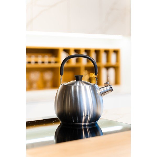 Sidabrinis nerūdijančio plieno arbatinukas Vialli Design Bolla, 2,5 l-image-2