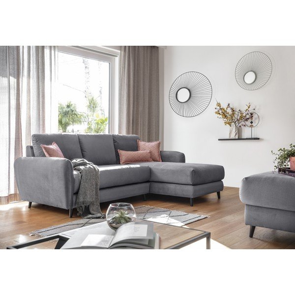 Šviesiai pilkos spalvos aksominė kampinė sofa su pakoja Miuform Cozy Claire, dešinysis kampas-image-4