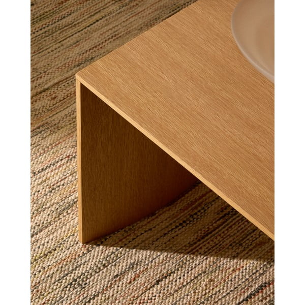 Šviesios natūralios spalvos kavos staliukas iš ąžuolo 70x140 cm Litto – Kave Home-image-4